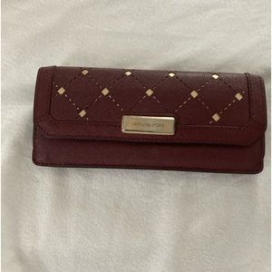 VGUC Michael Kors wallet.